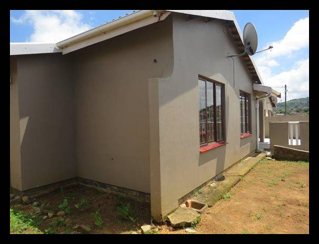 3 BEDROOM HOUSE FOR SALE IN NEWLANDS WEST